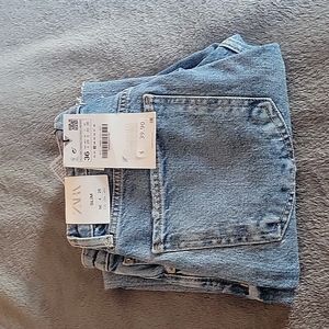 Zara Slim Hi-Rise Ankle Jeans (26)